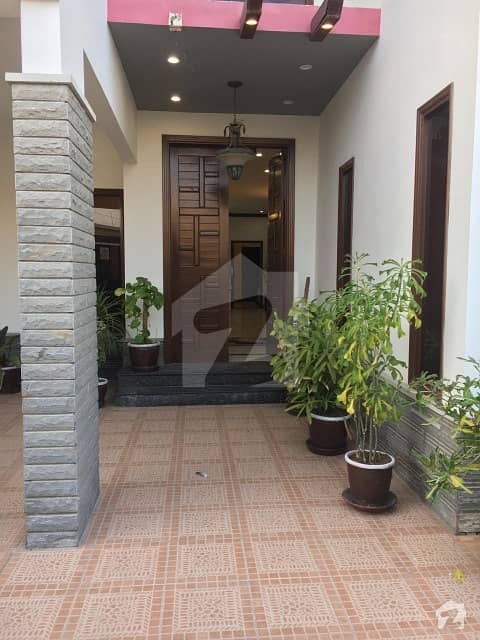 Stunning 18000  Square Feet House In Gulberg Available