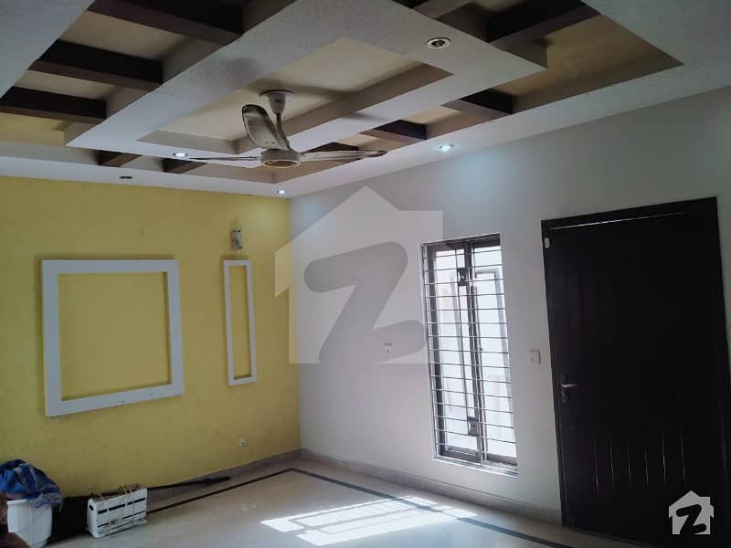 10 Marla Upper Portion For Rent In Bahria Town Lahore