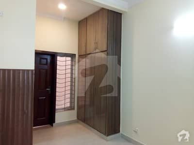 Single Storey 6 Marla Hill View House For Sale