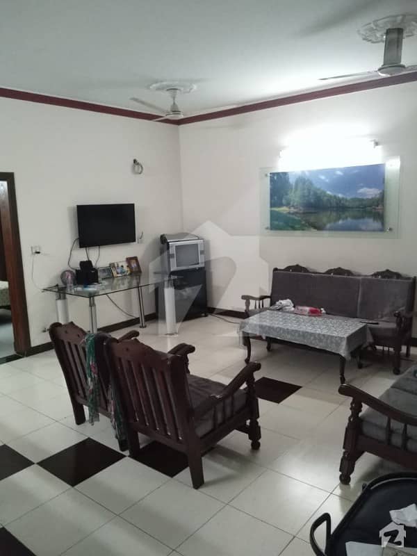 10 Marla Double Unit House Fro Sale At 50 Feet Road
