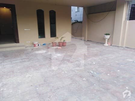 Dha Phase5 Single Story Kanal Bungalow For Rent Near To Park Jalal Sons