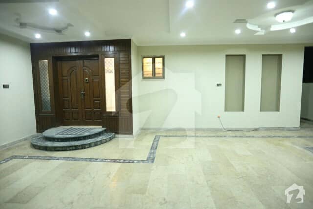 6750  Square Feet Lower Portion In Bahria Town Rawalpindi Is Available