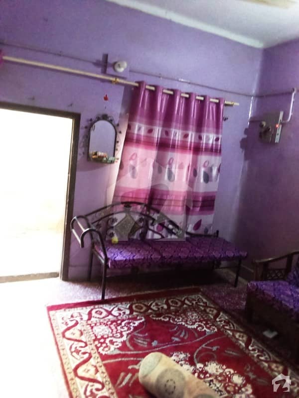 810  Square Feet House In Liaquatabad For Sale