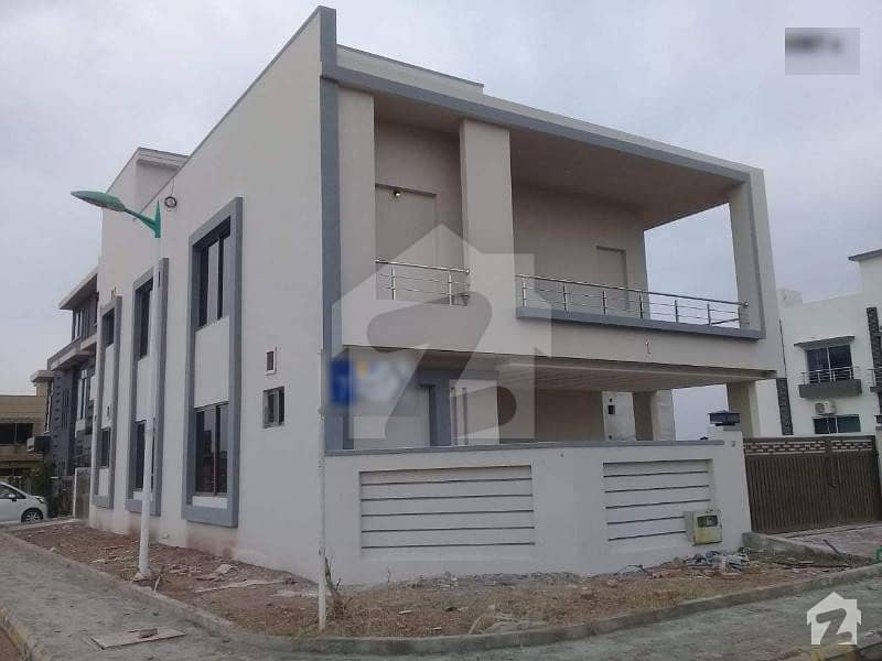 10 Marla House In Overseas 7 Bahria Town Phase 8