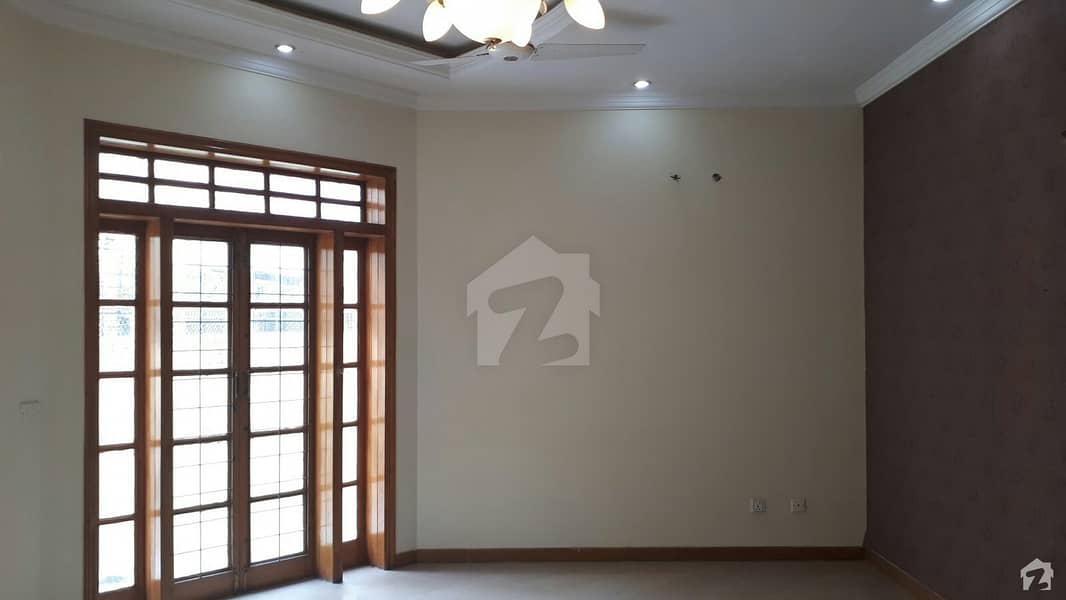 Perfect 5 Marla Lower Portion In D-12 For Rent