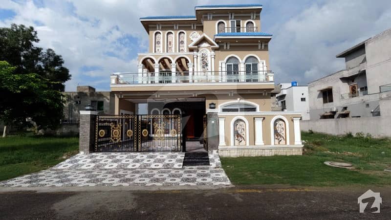10 Marla House For Sale In G Block Of Central Park Housing Scheme Lahore