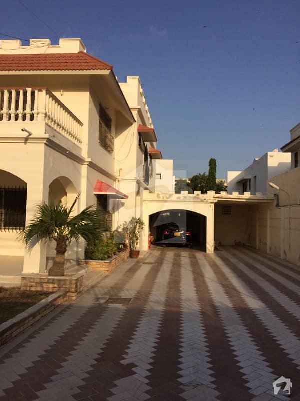 Defence 5 Zamzama Bungalow 1000 Sq Yards Available For Rent