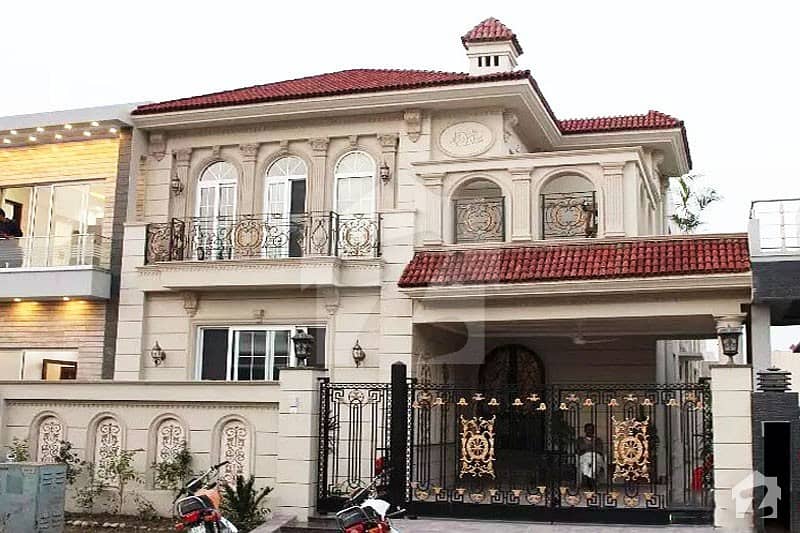 Spanish Style Classic 10 Marla 5 Beds Cottage Available For Sale In Bahria Town