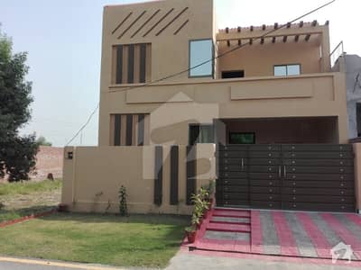 7 Marla House Newly Build For Sale 7 Marla House Newly Build For Sale