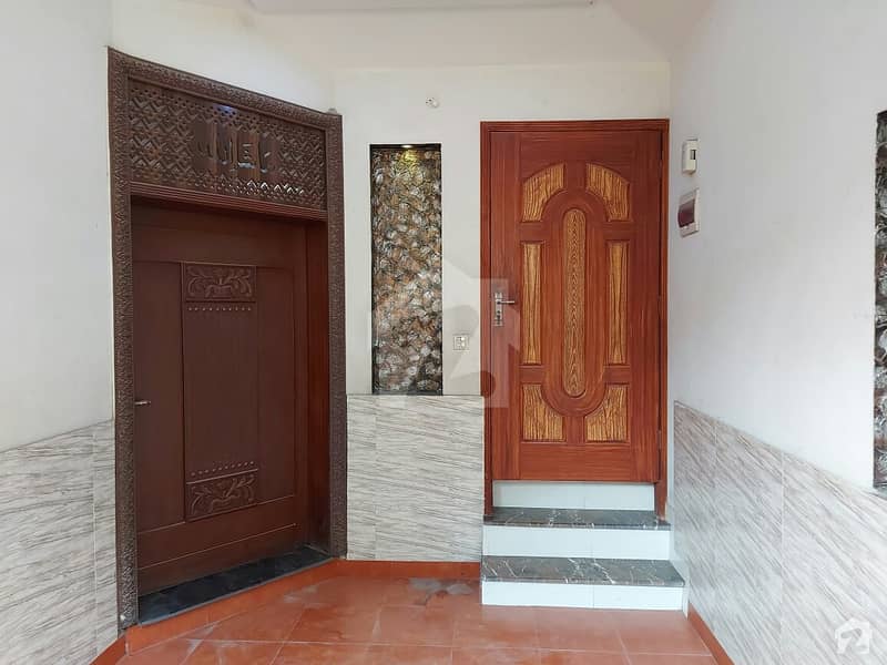 Stunning 4 Marla House In Lalazaar Garden Available