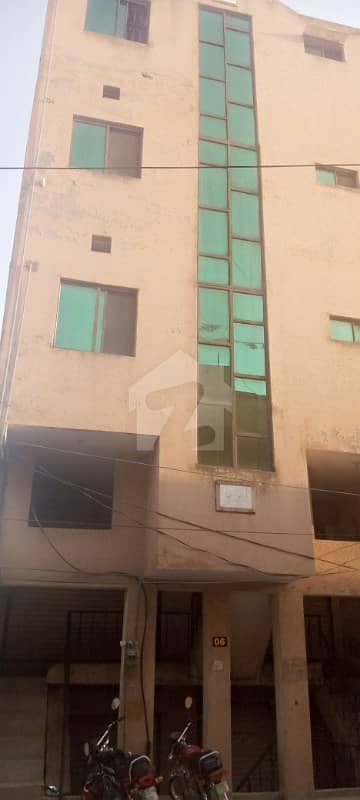 Pwd Block D 30x30 Commercial Plaza For Urgent Sale