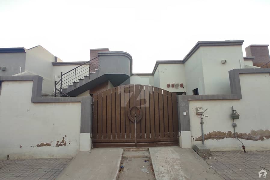 Chance Deal Near To 100 Feet Road Block H 160 SQ Yard Single Story Luxury Bungalow Is Available For Sale