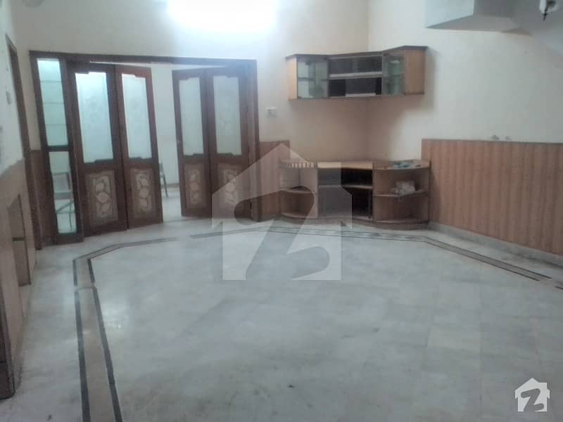 کمیٹی چوک راولپنڈی میں 4 کمروں کا 5 مرلہ مکان 1.5 کروڑ میں برائے فروخت۔