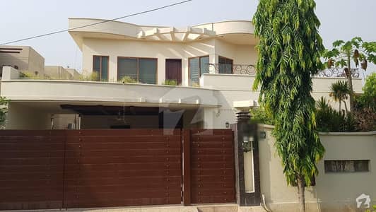 ائیر ایوینیو ۔ بلاک ایل ڈی ایچ اے فیز 8 سابقہ ایئر ایوینیو ڈی ایچ اے فیز 8 ڈی ایچ اے ڈیفینس لاہور میں 5 کمروں کا 1 کنال مکان 1.4 لاکھ میں کرایہ پر دستیاب ہے۔ ائیر ایوینیو ۔ بلاک ایل ڈی ایچ اے فیز 8 سابقہ ایئر ایوینیو ڈی ایچ اے فیز 8 ڈی ایچ اے ڈیفینس لاہور میں 5 کمروں کا 1 کنال مکان 1.4 لاکھ میں کرایہ پر دستیاب ہے۔