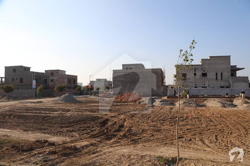 Plot File Sized 675  Square Feet Is Available For Sale In Zaitoon - New Lahore City