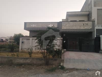 10 Marla Corner Single Storey House Is Available For Sale 10 Marla Corner Single Storey House Is Available For Sale