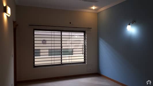 10 Marla House Is Available For Sale In Bahria Town Rawalpindi 10 Marla House Is Available For Sale In Bahria Town Rawalpindi
