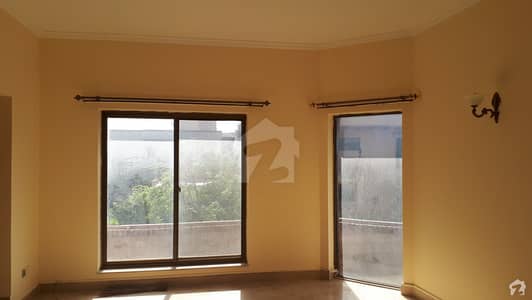 10 Marla House Available For Sale In Bahria Town Rawalpindi 10 Marla House Available For Sale In Bahria Town Rawalpindi