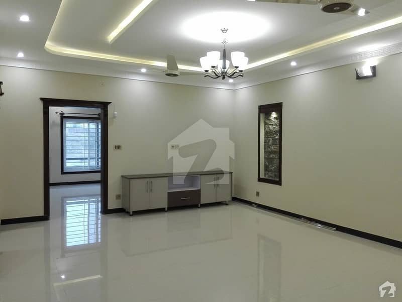 10 Marla House Is Available In Bahria Town Rawalpindi