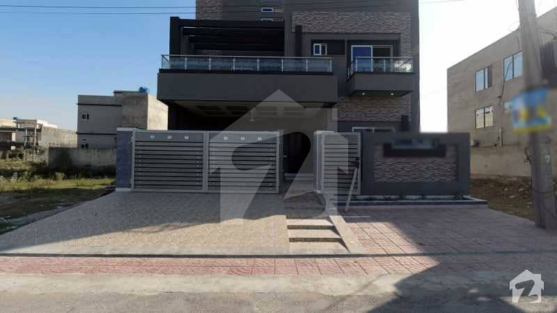 10 Marla Brand New House For Sale In D Block Of Jubilee Town Lahore