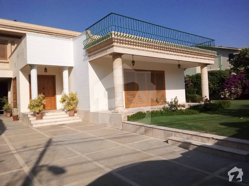 Defence Phase 5 2000 Yards Bungalow For Rent