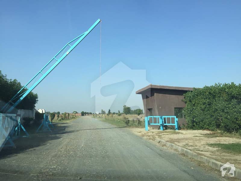 5 Kanal Corner Farmhouse Plot Just 3km From Dha Phase 7 Commercial