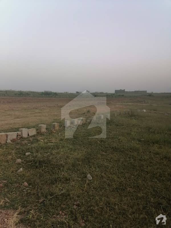 50x90 Plot For Sale In B Block Of Faisal Town