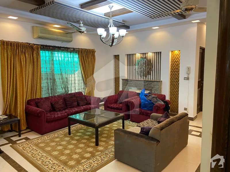 Here Is Perfect 10 Marla Fully Furnished House Is Available For Rent