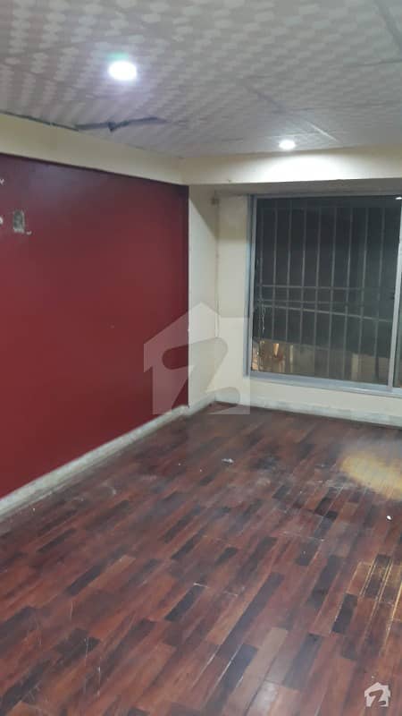 Mezzanine Floor Full Furnished For Rent 1300 Sqft 3 Chambers Secuirty 247