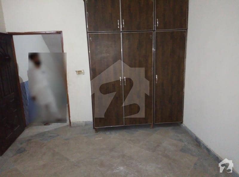 تاجپورہ لاہور میں 3 کمروں کا 3 مرلہ مکان 21 ہزار میں کرایہ پر دستیاب ہے۔