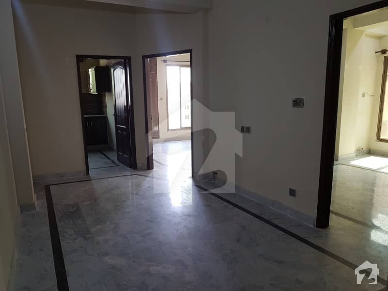 1800  Square Feet Flat Available For Rent In Bani Gala