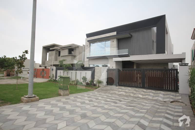 100 Percent Original Pictures Brand New Luxurious Villa For Sale