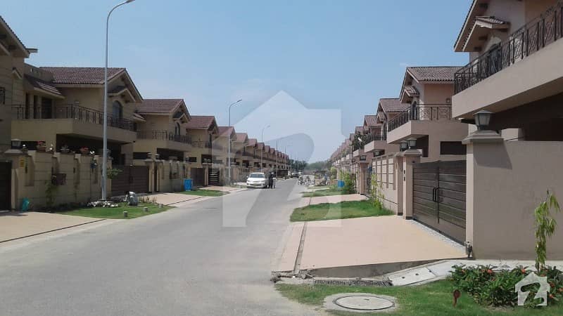 House Sized 3825  Square Feet Is Available For Sale In Askari