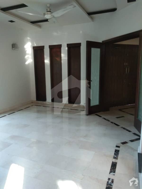 1 Kanal Full House For Rent In Dha Phase 5 Block G