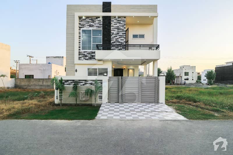 Near Defence Road 5 Marla Luxury House For Sale