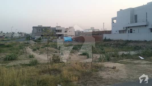 ڈی ایچ اے فیز 6 - بلاک ڈی فیز 6 ڈیفنس (ڈی ایچ اے) لاہور میں 1 کنال رہائشی پلاٹ 3.35 کروڑ میں برائے فروخت۔ ڈی ایچ اے فیز 6 - بلاک ڈی فیز 6 ڈیفنس (ڈی ایچ اے) لاہور میں 1 کنال رہائشی پلاٹ 3.35 کروڑ میں برائے فروخت۔