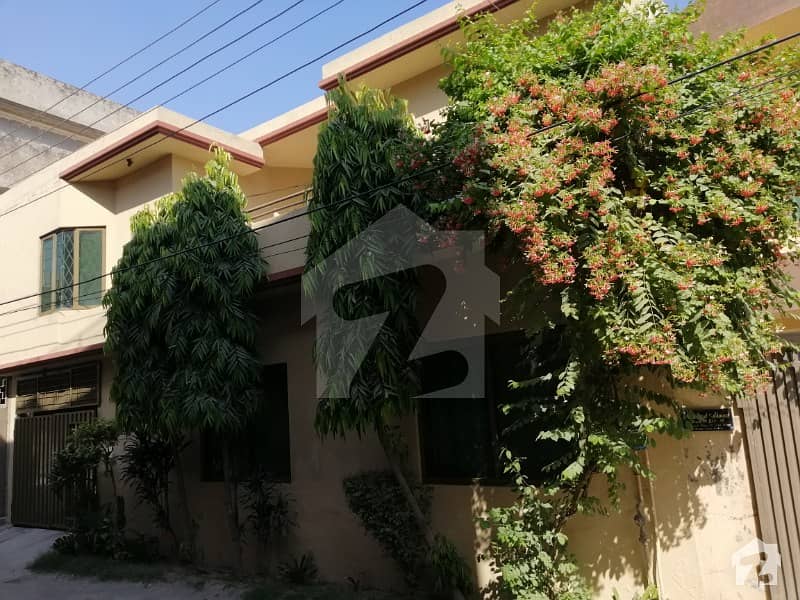 Government Employees Cooperative Housing Society (Gechs) House Sized 1350  Square Feet For Sale