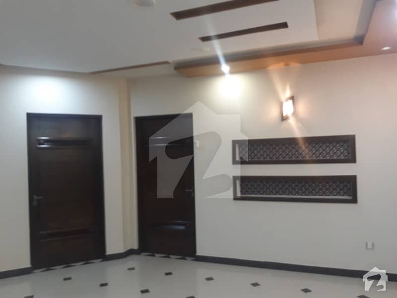 8 Marla Lower Portion For Rent In Sector B Bahria Town Lahore