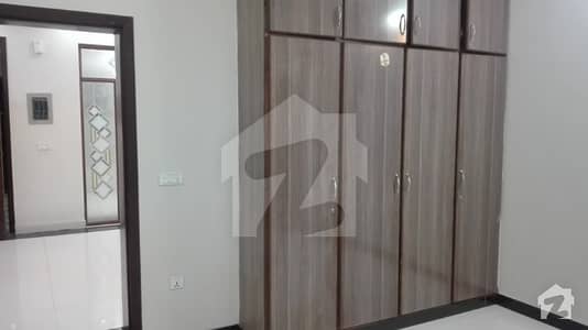 Lower Portion Of 4500 Square Feet For Rent In Model Town Lower Portion Of 4500 Square Feet For Rent In Model Town