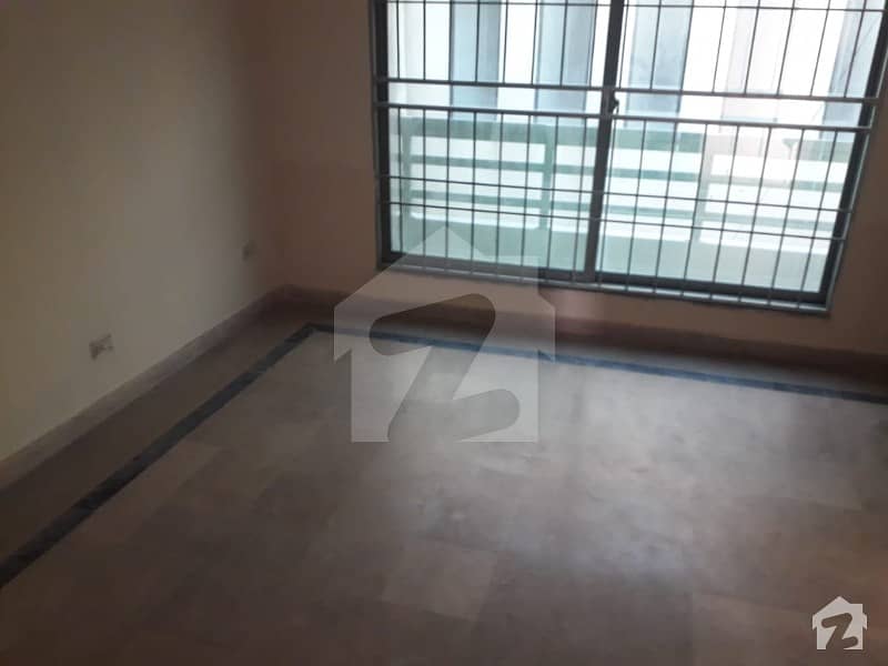 1 Kanal Upper Portion 3 Bedrooms For Rent In Dha Phase 8 Park View