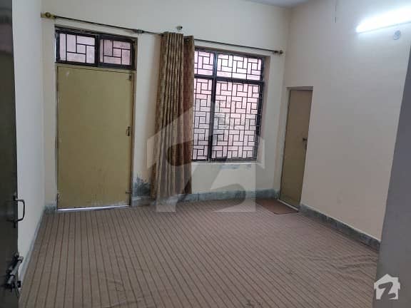 Ground Floor Portion Available For Rent Only For Families On Chungi No 6