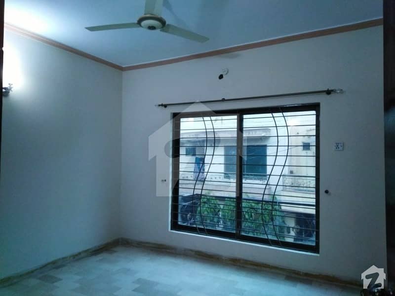 10 Marla Upper Portion In DHA Defence For Rent