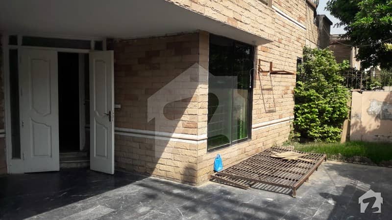 10 Marla Double Unit House For Rent Ideal Location Dha