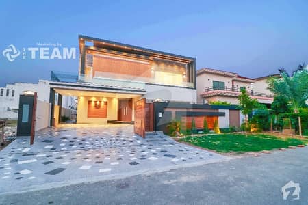 1 Kanal Antique Design Brand New Luxury Bungalow For Sale 1 Kanal Antique Design Brand New Luxury Bungalow For Sale