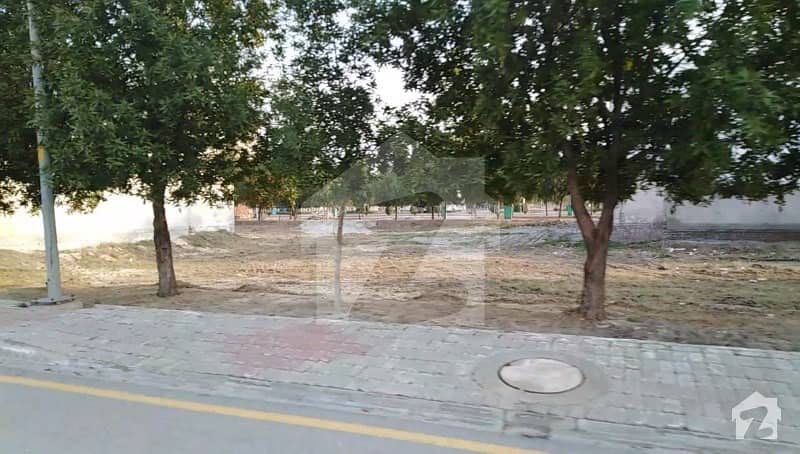 Direct 5 Marla Plot Confirmed For Sale In Bahria Town Lahore