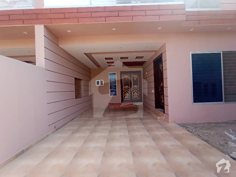 10 Marla Brand New House For Sale  Near Model Town Multan