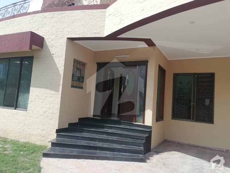 Dha Phase 4 1 Kanal 5 Bed Luxury House Available For Rent