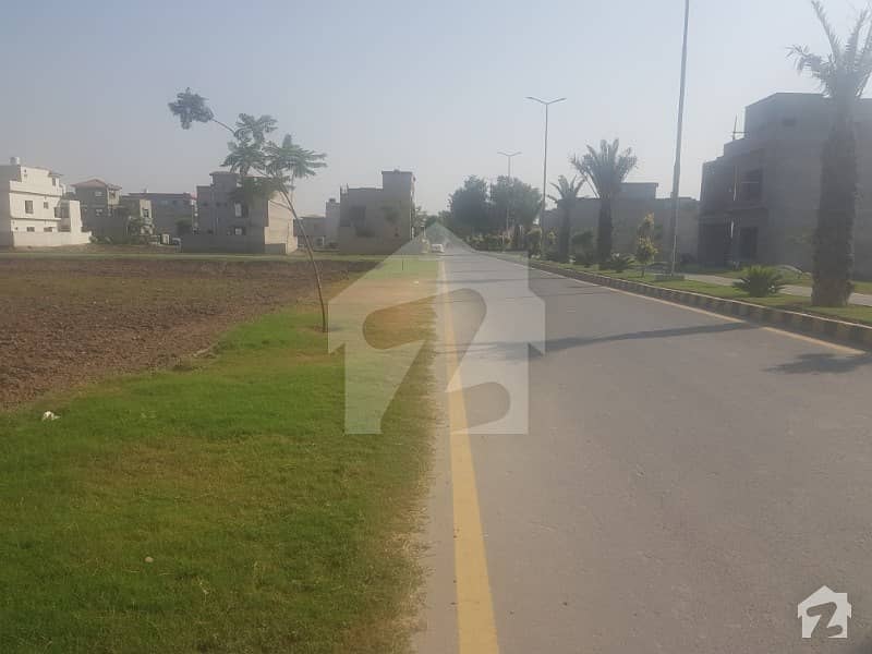 In Park View Villas Residential Plot For Sale Sized 5 Marla Park View