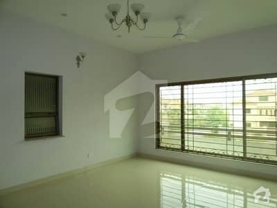 House In Soan Garden Sized 12 Marla Is Available House In Soan Garden Sized 12 Marla Is Available
