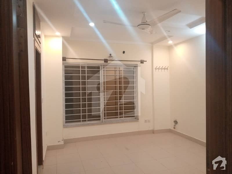 2 Bed Apartment Is Available For Rent